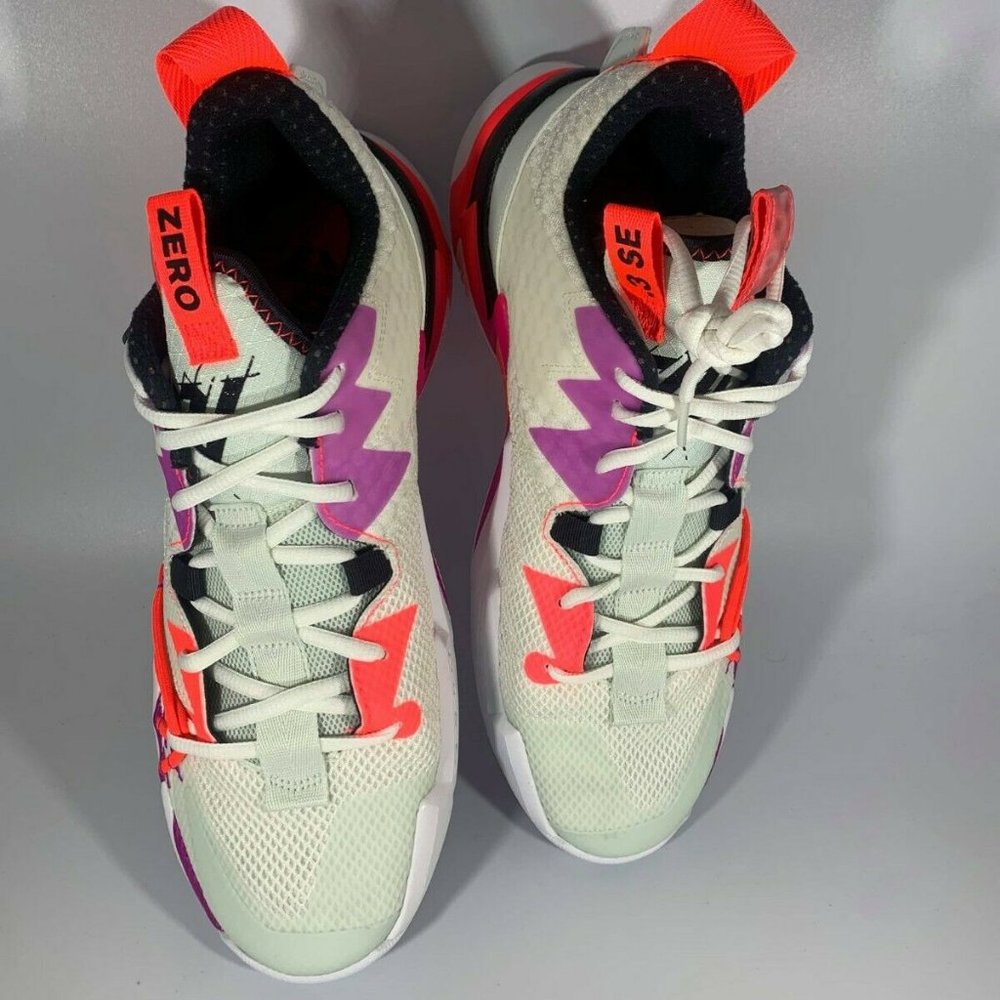 Jordan Why Not Zer0.3 SE US Size 10 Men Basketball